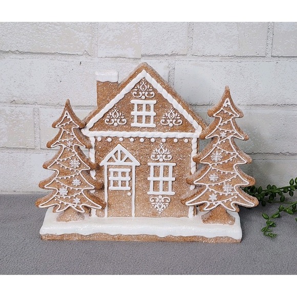 The Unbranded Brand Other - Christmas Victorian Tan White Gingerbread House Resin Figure‎ Trees 10.5"x8.5"
